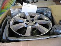 2003 OEM Chrome Wheels-resize-4.jpg
