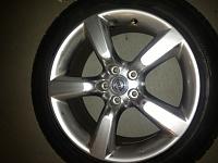 2006 Touring V2 18&quot; wheels and tires-wheel-1-mild-wear-and-rash.jpg
