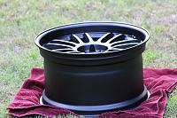 Volk RE30 19x10 , 19x11-img_1254.jpg