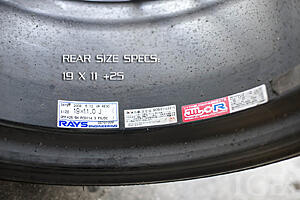 Volk RE30 Limited Edition in Formula Silver + tires. Las Vegas area.-citvvng.jpg