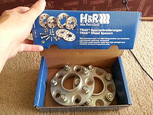 15mm H&amp;R Hubcentric spacers (pair)-j8ugw2j.jpg
