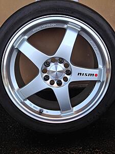 Nismo Silver LMGT4 18x8.5+25 18x9.5+30-26j2c.jpg