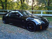 2005 Black Nissan 350z-00.jpg
