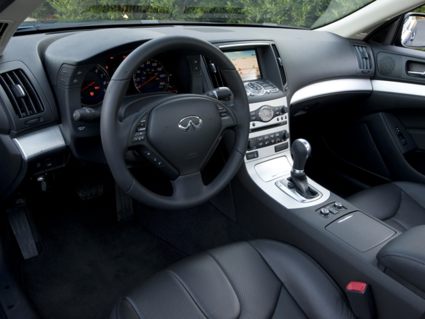 g37 coupe interior.jpg